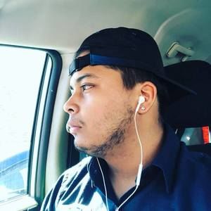 Meet your Posher, Carlos